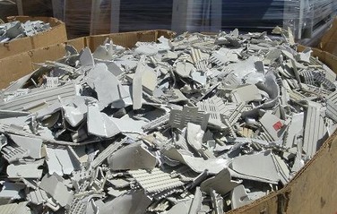 电脑废品.jpg